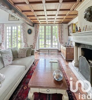  Maison � vendre 15 + pi�ces 570 m�