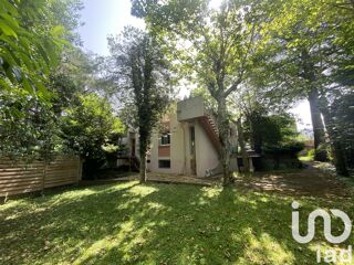  Maison  vendre 4 pices 194 m