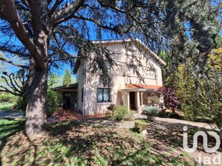  Maison � vendre 8 pi�ces 220 m�