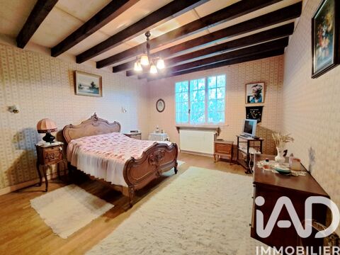   Vente Maison traditionnelle 8 pi�ces Maison - 8 pi�ce(s) - 196 m�