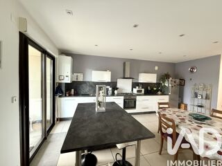  Appartement � vendre 3 pi�ces 83 m�