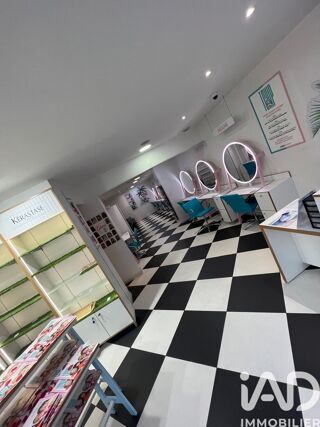  Immeuble � vendre 210 m�