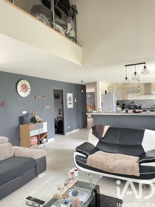  Maison � vendre 8 pi�ces 235 m�