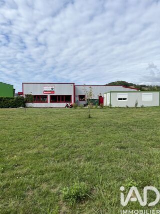  Immeuble � vendre 374 m�