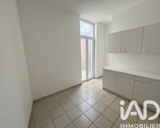  Appartement � vendre 2 pi�ces 81 m�