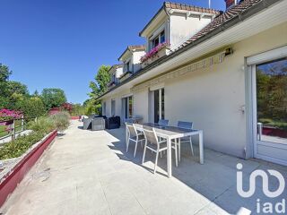  Maison � vendre 8 pi�ces 265 m�