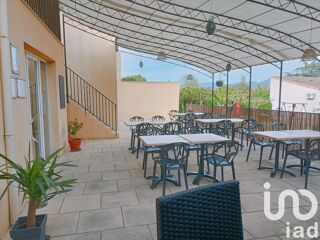  Immeuble � vendre 719 m�