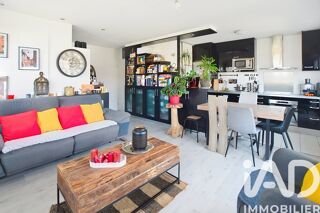  Appartement  vendre 4 pices 77 m