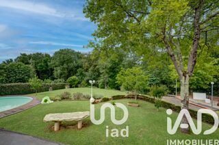  Maison � vendre 9 pi�ces 200 m�