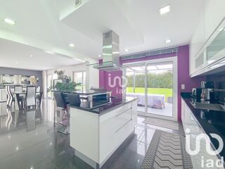  Maison � vendre 8 pi�ces 240 m�