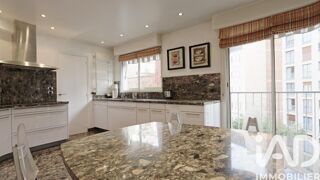  Appartement � vendre 4 pi�ces 132 m�