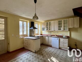  Maison � vendre 8 pi�ces 201 m�