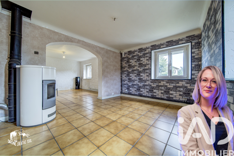   Vente Maison/villa 6 pi�ces Maison - 6 pi�ce(s) - 120 m�