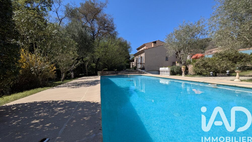 � vendre  Maison Roquefort-les-Pins (06330)