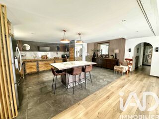  Maison � vendre 4 pi�ces 145 m�