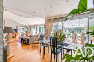  Maison � vendre 5 pi�ces 245 m�