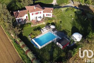  Maison � vendre 10 pi�ces 233 m�