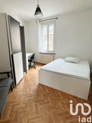  Appartement  louer 5 pices 13 m