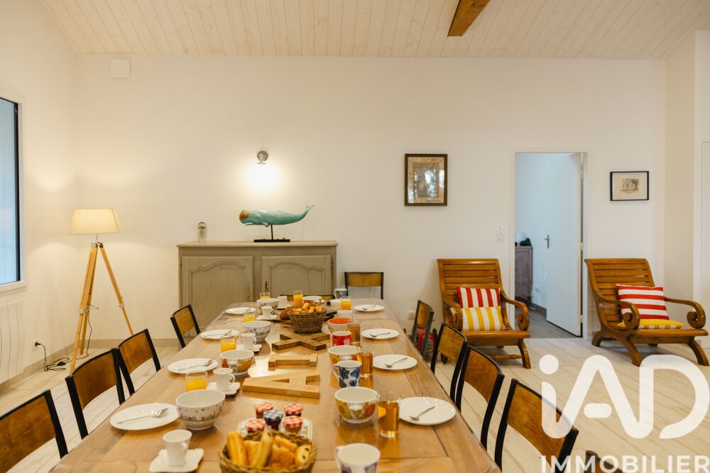 � vendre  Maison �le-d'Aix (17123)