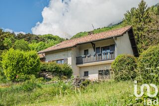  Villa � vendre 5 pi�ces 185 m�