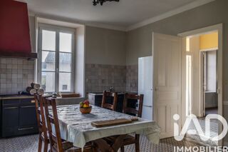  Maison � vendre 8 pi�ces 247 m�