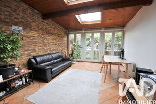  Maison  vendre 8 pices 106 m