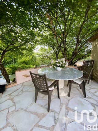  Maison � vendre 5 pi�ces 215 m�