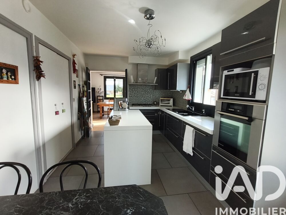 � vendre  Maison Argel�s-Gazost (65400)