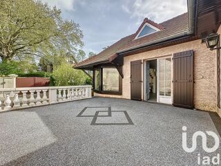  Maison � vendre 8 pi�ces 250 m�