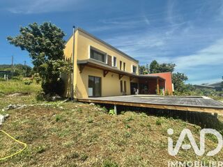  Villa � vendre 4 pi�ces 140 m�