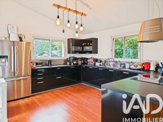  Maison � vendre 9 pi�ces 185 m�