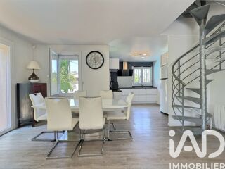  Maison � vendre 10 pi�ces 250 m�