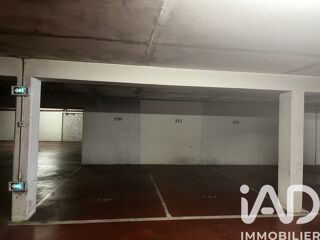 Parking / Garage � vendre 172 m�