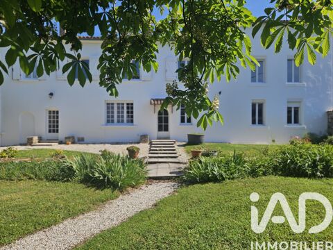   Vente Ferme 8 pi�ces Maison - 8 pi�ce(s) - 230 m�