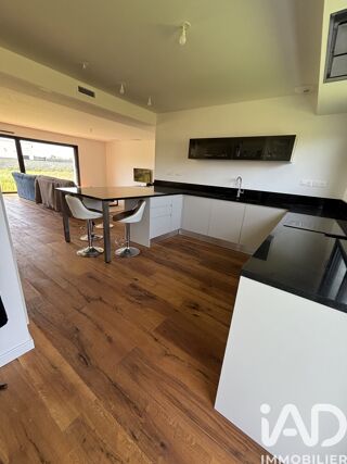  Villa � vendre 4 pi�ces 178 m�