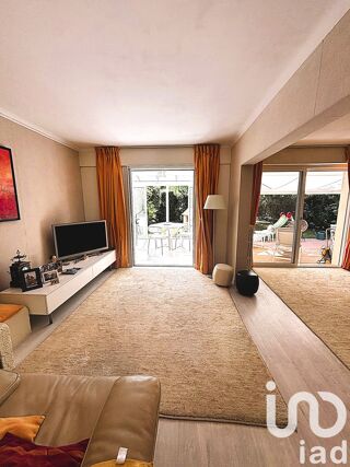  Maison  vendre 6 pices 210 m