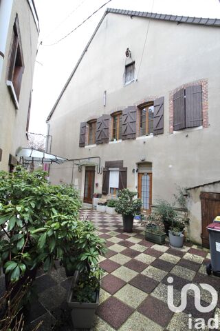  Immeuble � vendre 110 m�