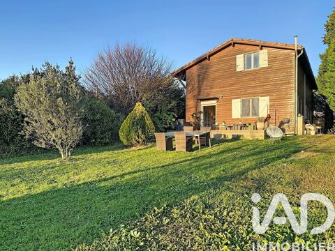   Vente Maison/villa 8 pi�ces Maison - 8 pi�ce(s) - 196 m�