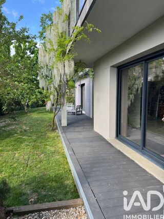  Maison � vendre 9 pi�ces 220 m�