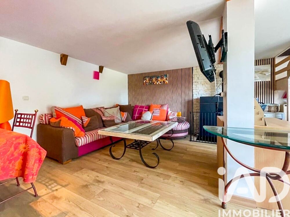 � vendre  Maison Soulages-Bonneval (12210)