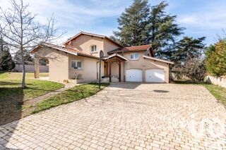  Villa  vendre 7 pices 186 m