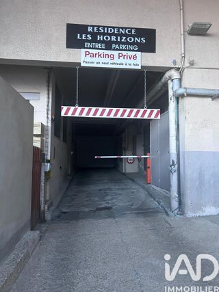  Parking / Garage � vendre 12 m�