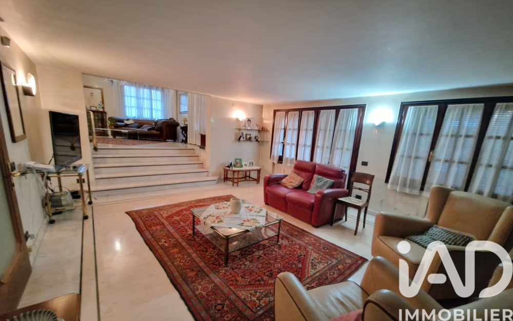 � vendre  Maison Hy�res (83400)