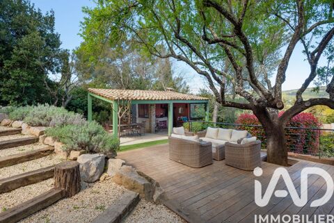   Vente Maison/villa 8 pi�ces Maison - 8 pi�ce(s) - 181 m�