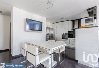  Appartement � vendre 4 pi�ces 80 m�