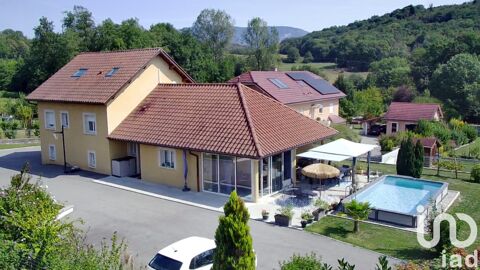   Vente Maison traditionnelle 9 pi�ces Maison - 9 pi�ce(s) - 200 m�