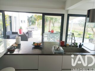  Villa � vendre 6 pi�ces 165 m�