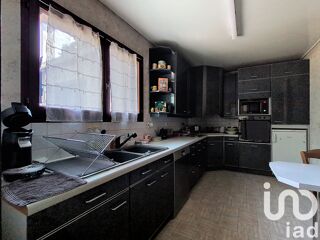  Maison � vendre 9 pi�ces 192 m�