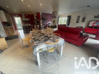  Maison � vendre 5 pi�ces 220 m�