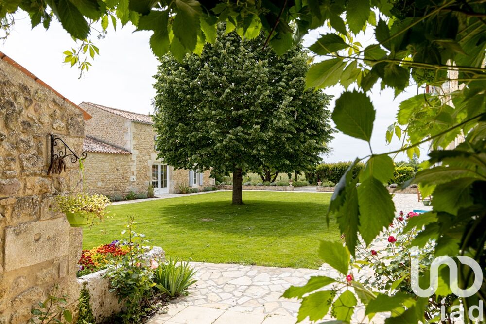 � vendre  Maison La Gripperie-Saint-Symphorien (17620)